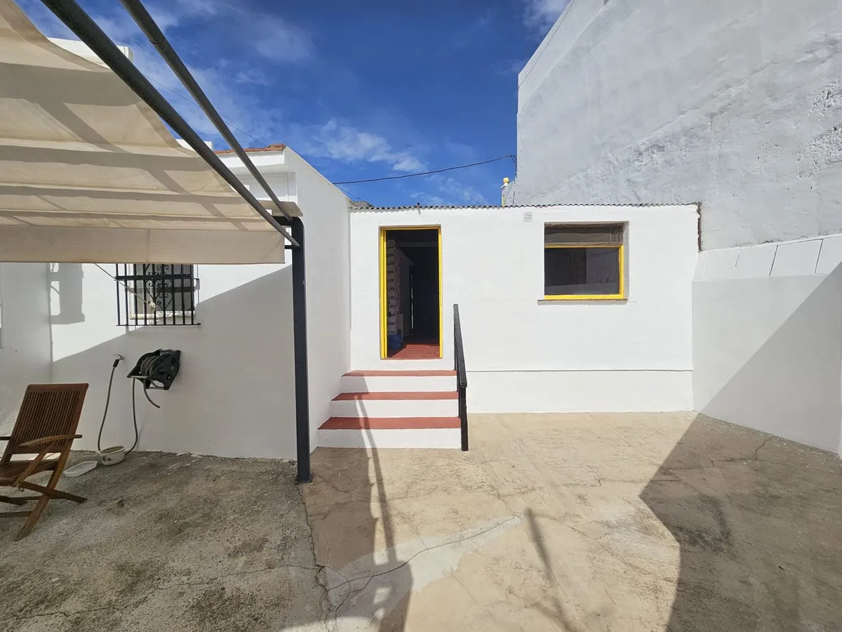 da07982b-8cd6-493c-925c-fa3dd7387c8d