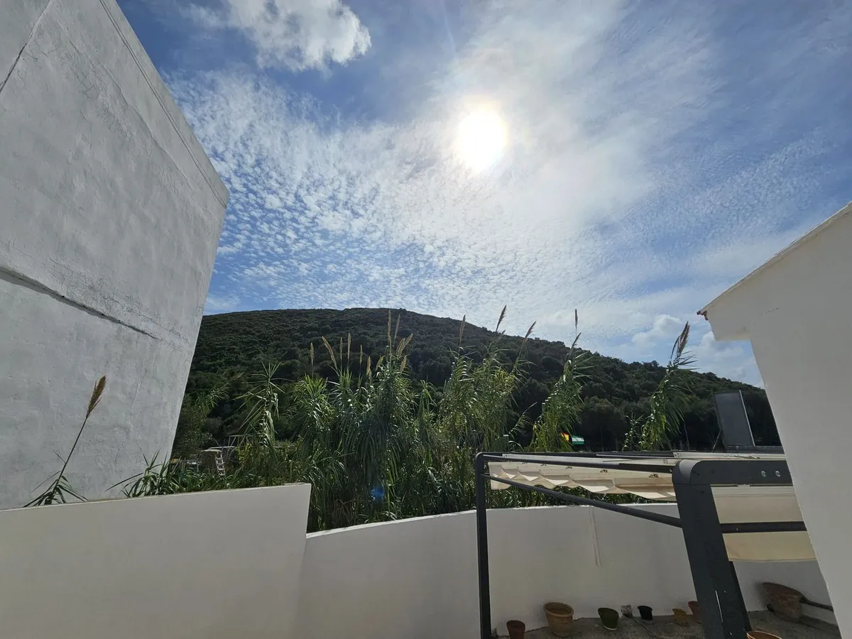 ebcbfc98-7b56-4f47-8929-2bc85efa160f