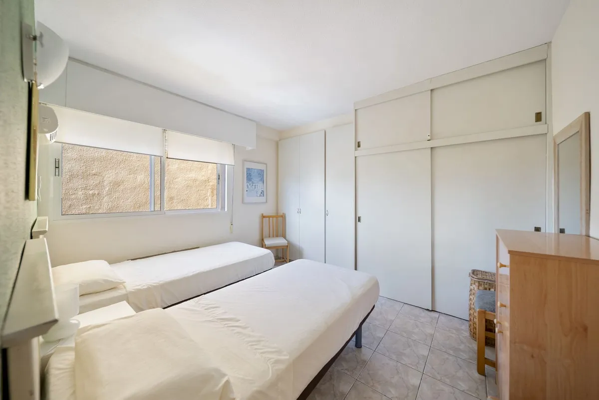 07f237f1-760c-4c99-b85a-fba9b9892811