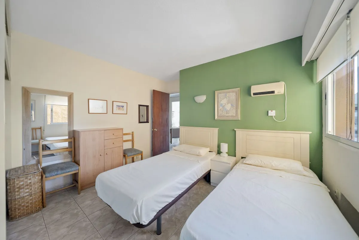 be2e28a7-04bc-43cc-b648-6726e007e58c