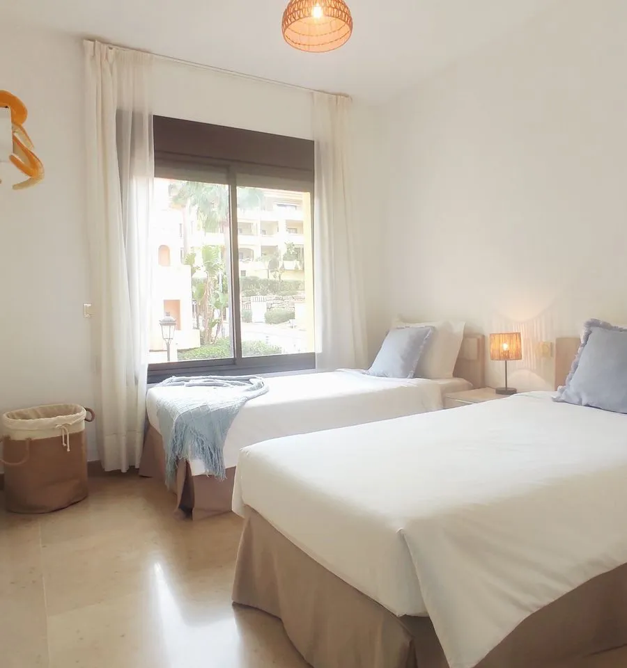 26b5630b-3ec3-4ab7-9a7f-e632c60345eb