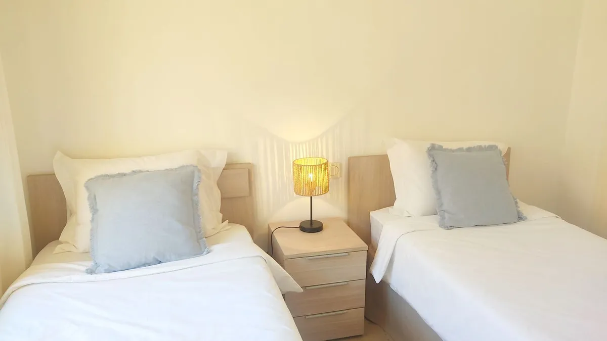 78fb4cfa-00f8-4976-80d0-e7e98e1b5efe