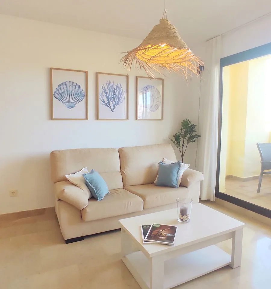 e3a03fd7-c171-454a-8a02-dd7d00b72536