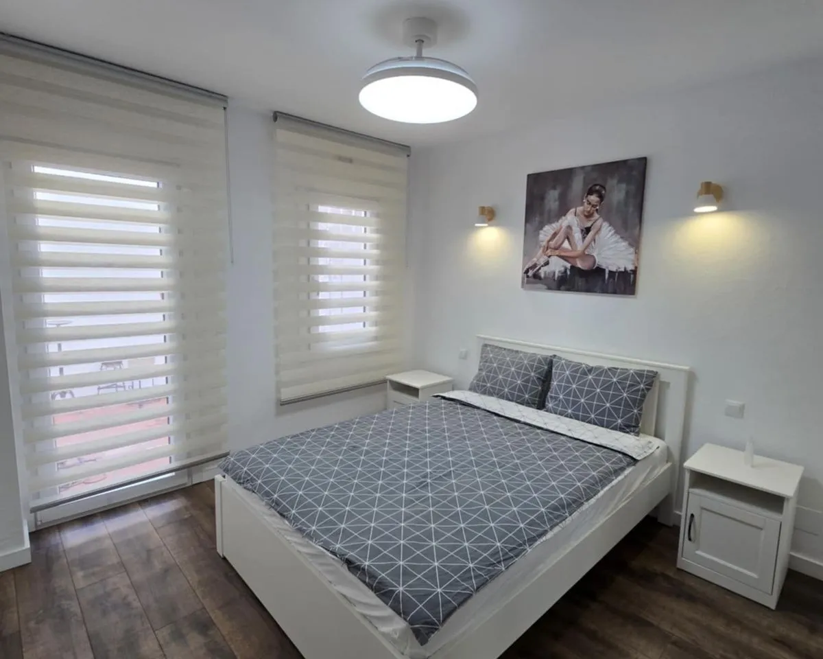 21d25053-48b1-4739-abfa-409db1b62eee