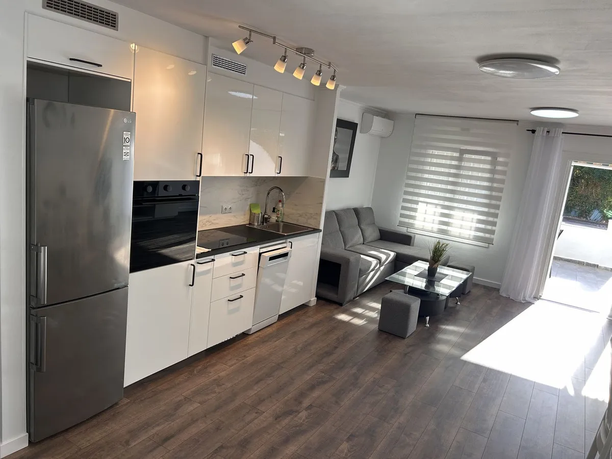 9ca16035-496e-4328-91be-5ab726cc95e7