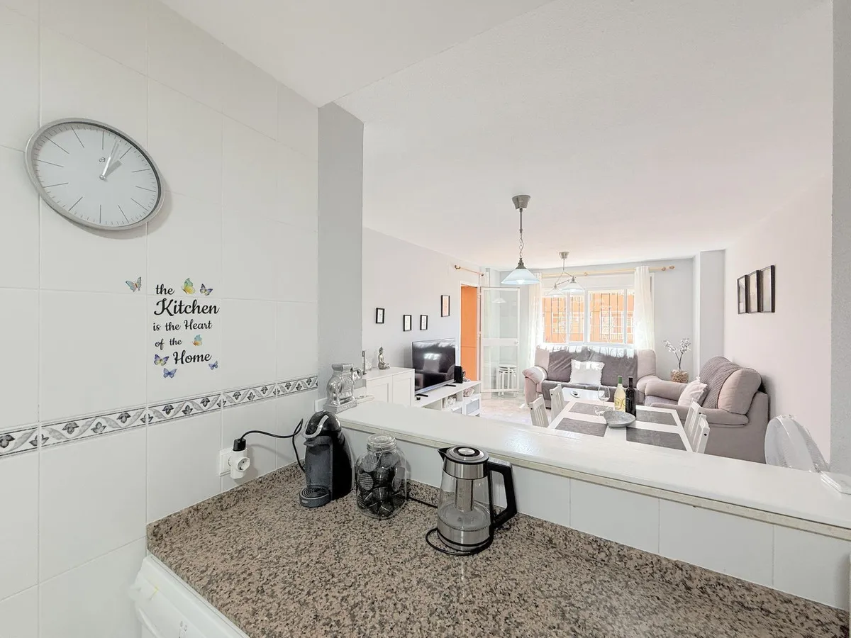 100a904b-e6dc-4f48-8e5c-91348426a90b