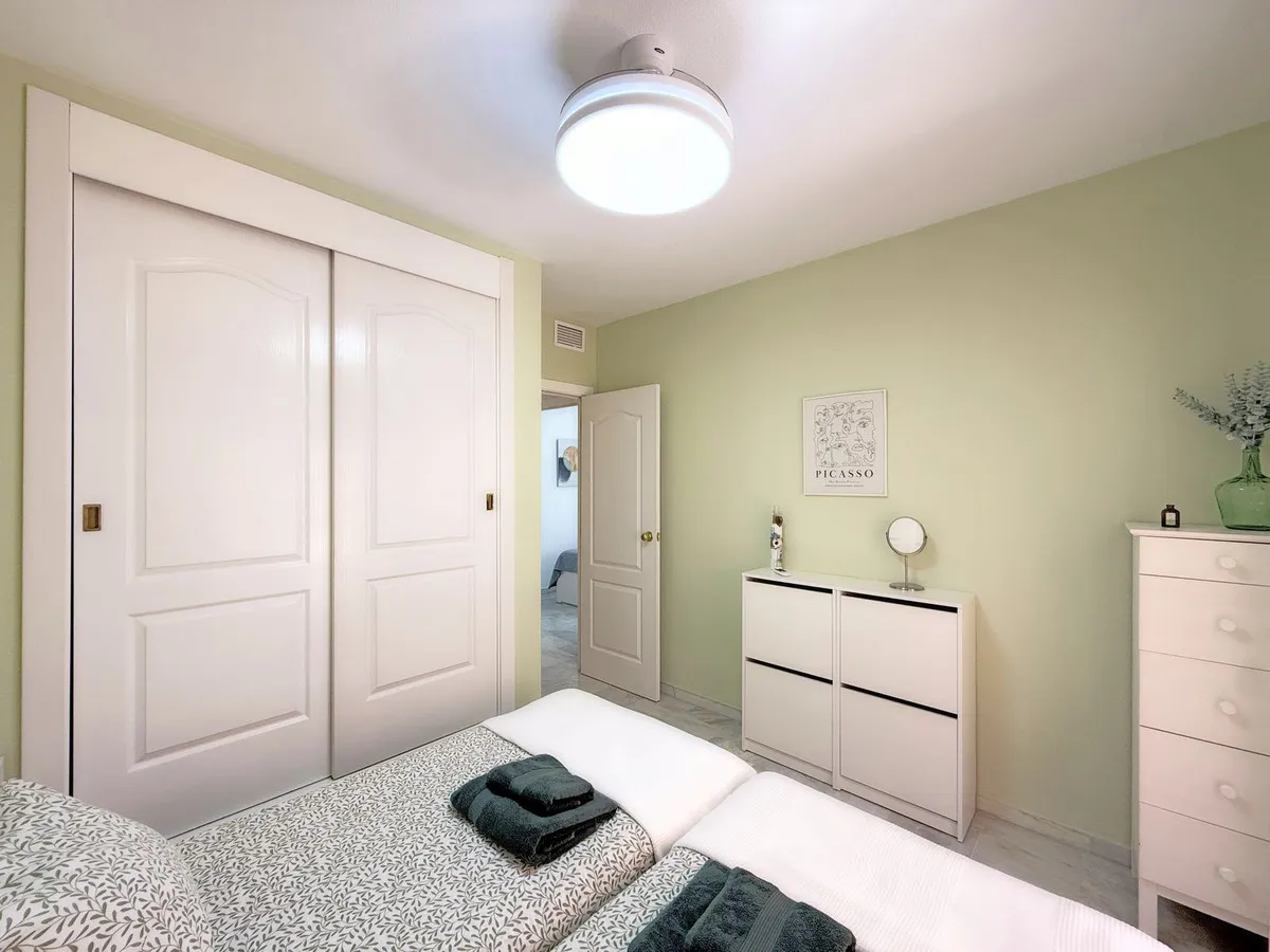 58fb1a44-6073-4cc4-8777-6907b2ec8a5c