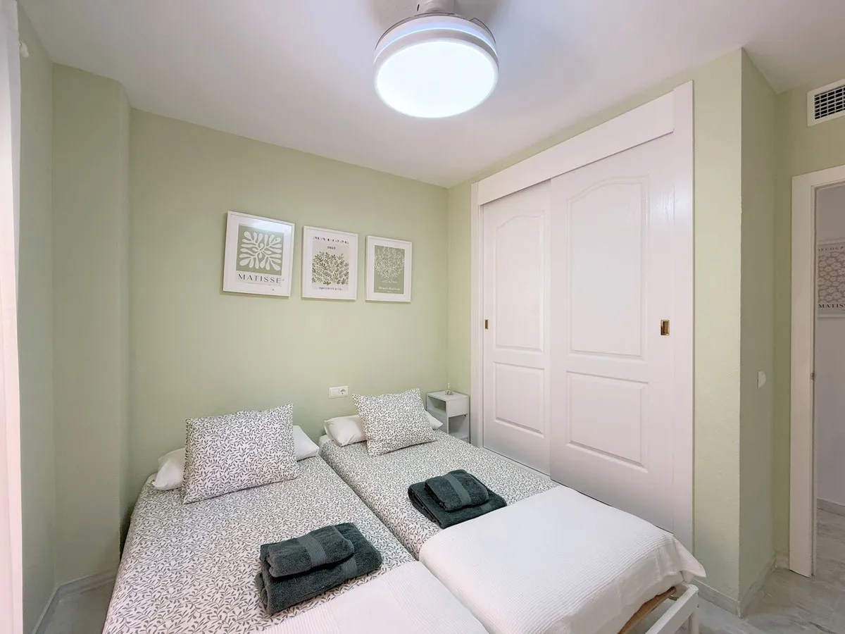 9a0f2836-66eb-4a38-b322-27e1470cd3f8