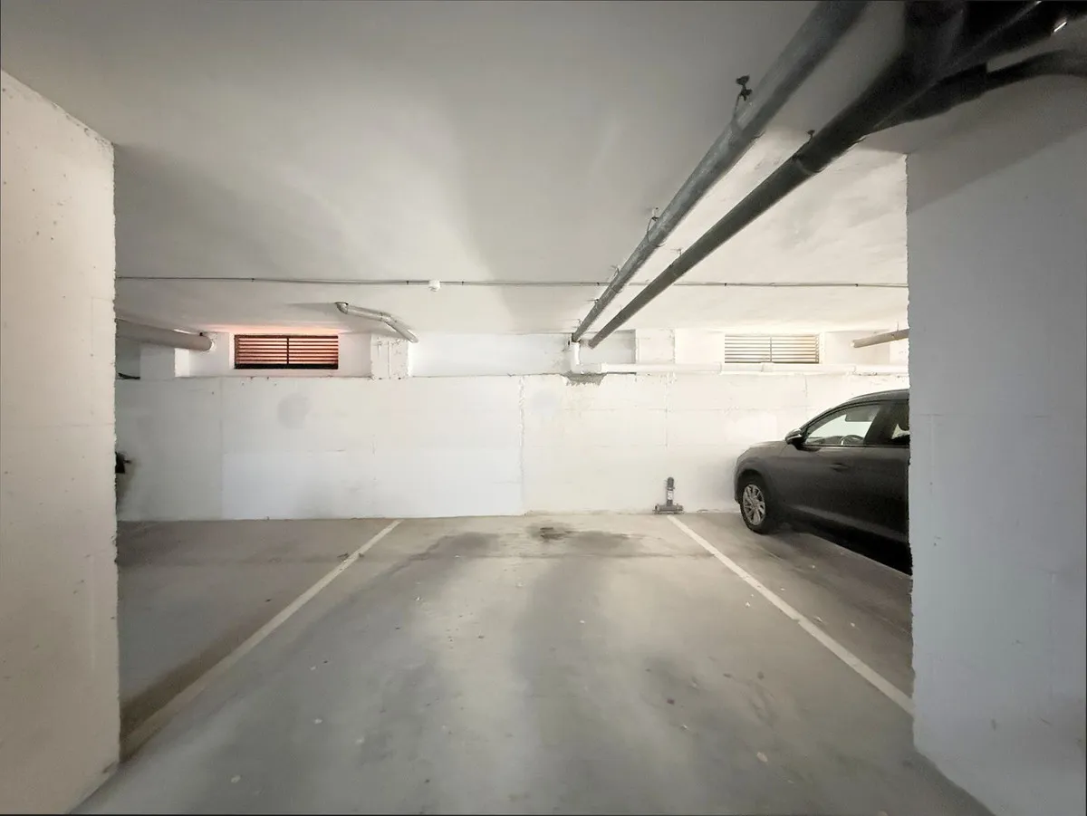 9c6a9ae8-d1c2-4fd7-9737-b55df9027c2f