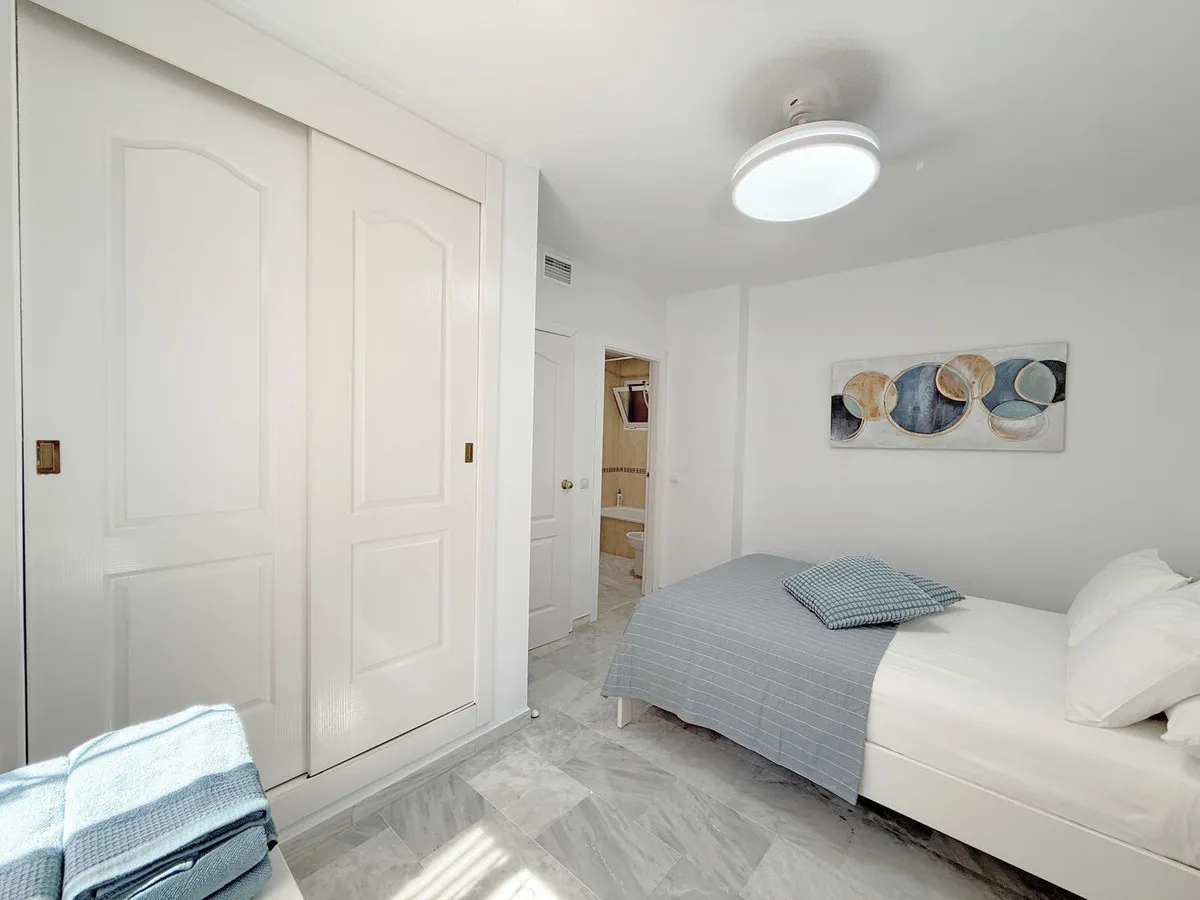 a912dc34-6169-4e81-b72c-d1578a6fbf6c