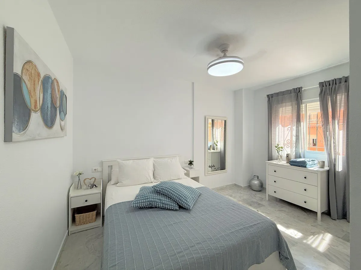 b7ac925c-23ae-44fd-8c6a-2aac0091e4e5