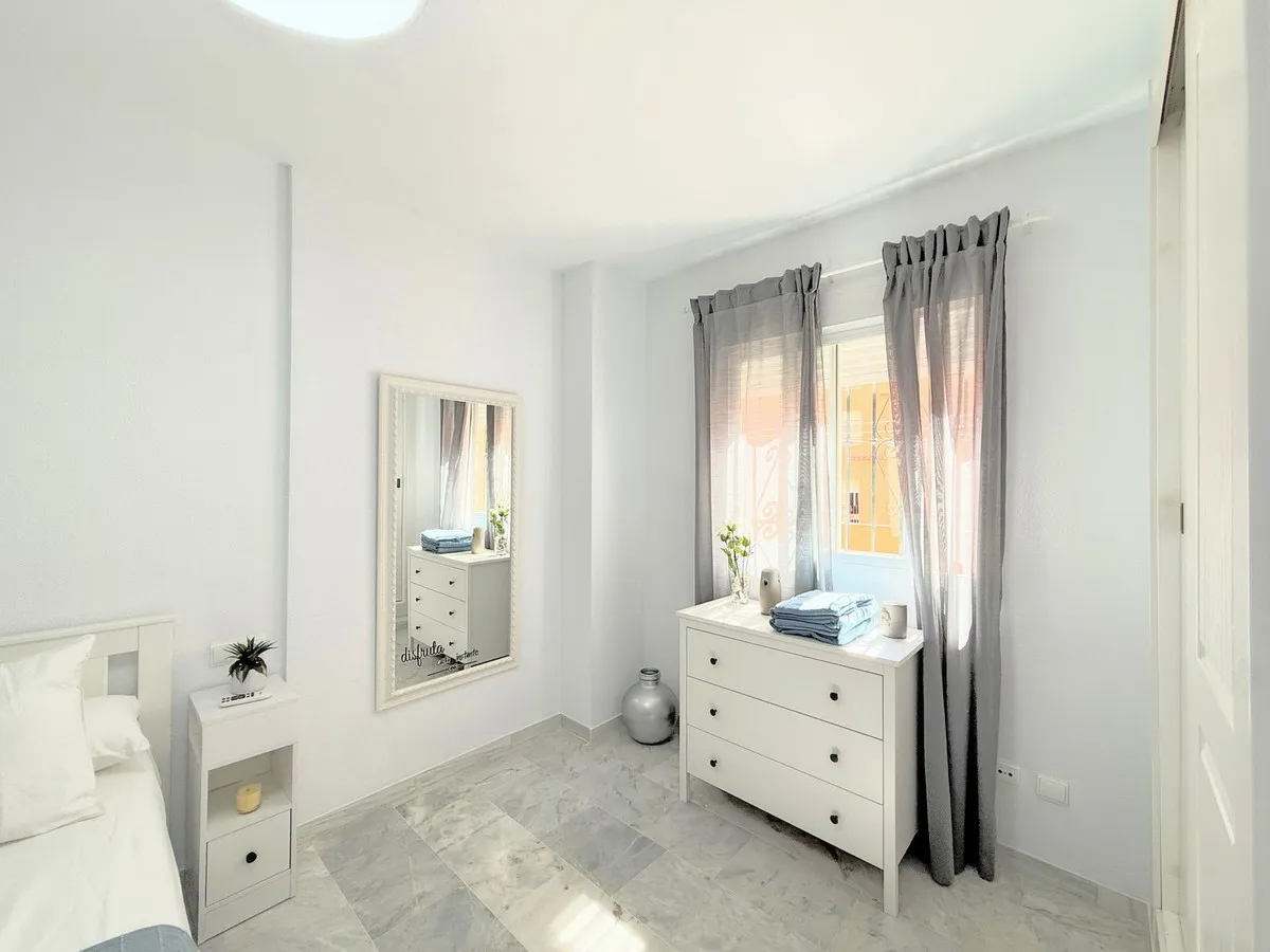 dd153395-c0df-4d50-86bf-9b9cd2d23826