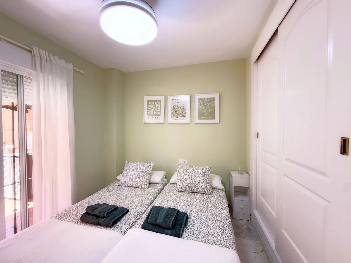 f29892f6-9091-4445-9d5a-210c7b25be79