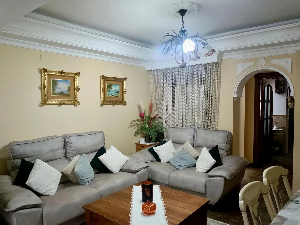 7d0b06c4-b790-469d-b38f-5a690ce6b320