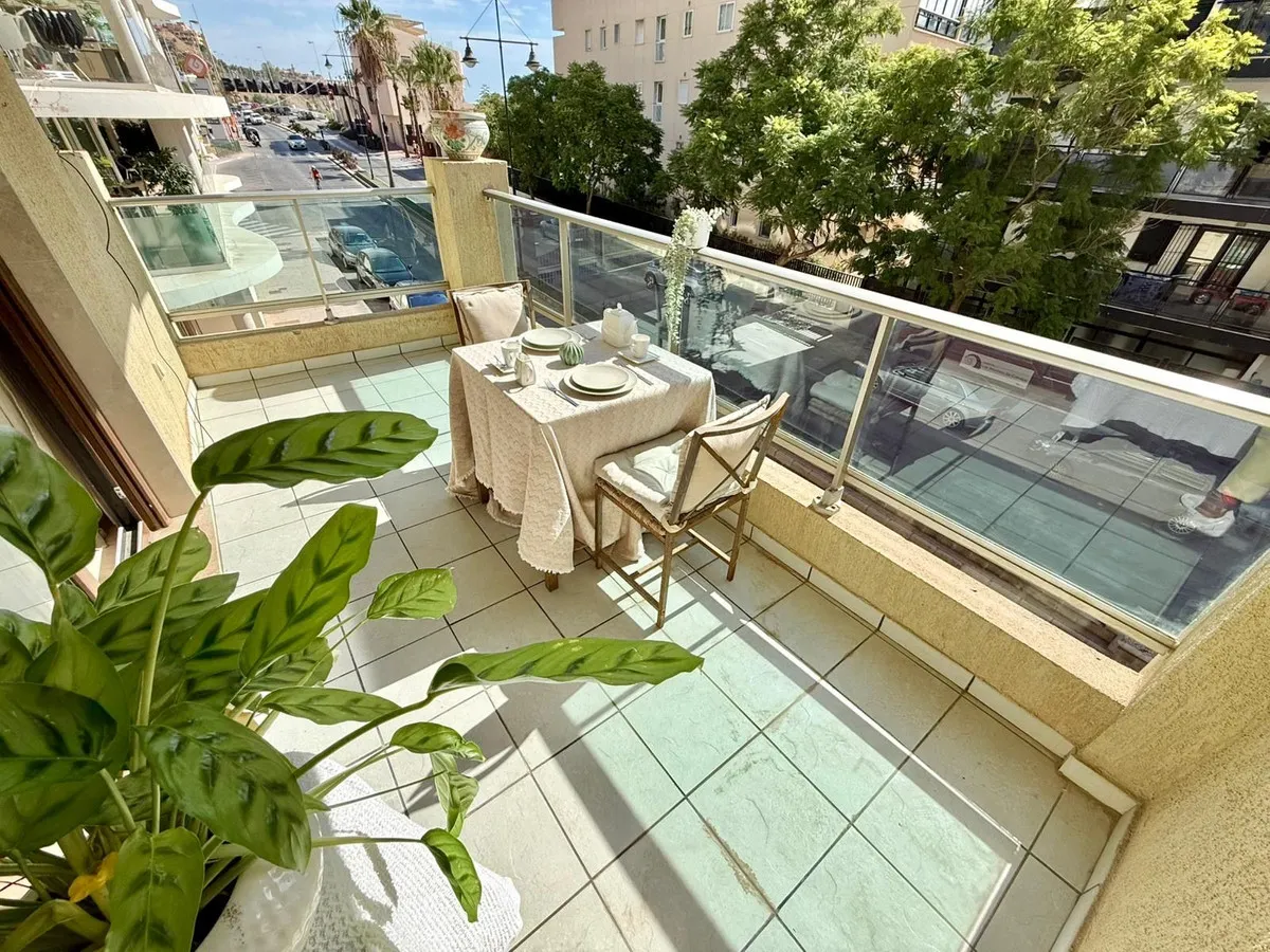 0363b330-2c5f-43fa-9e49-5995da247771