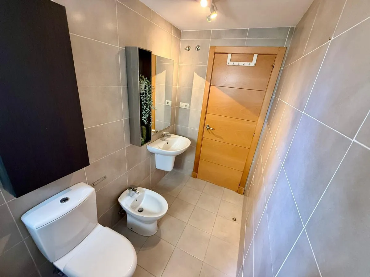 4c481db3-0873-4d05-a17c-54baeea45076