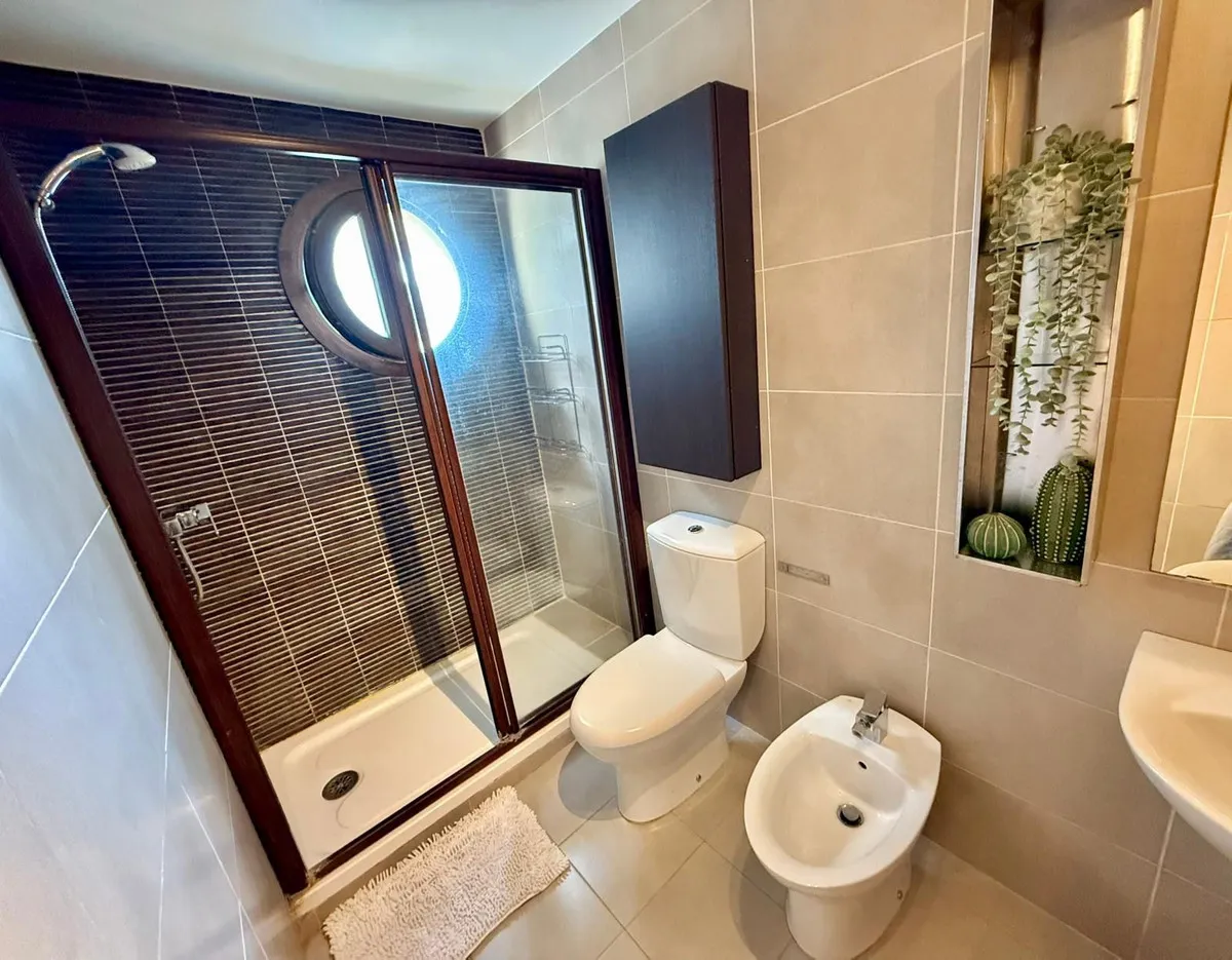 5dd4fe10-ff72-4adc-8327-9df822d32c8f