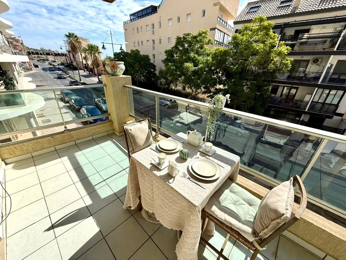 7ccdf27a-6315-45c3-b013-3ad85c0a5e72