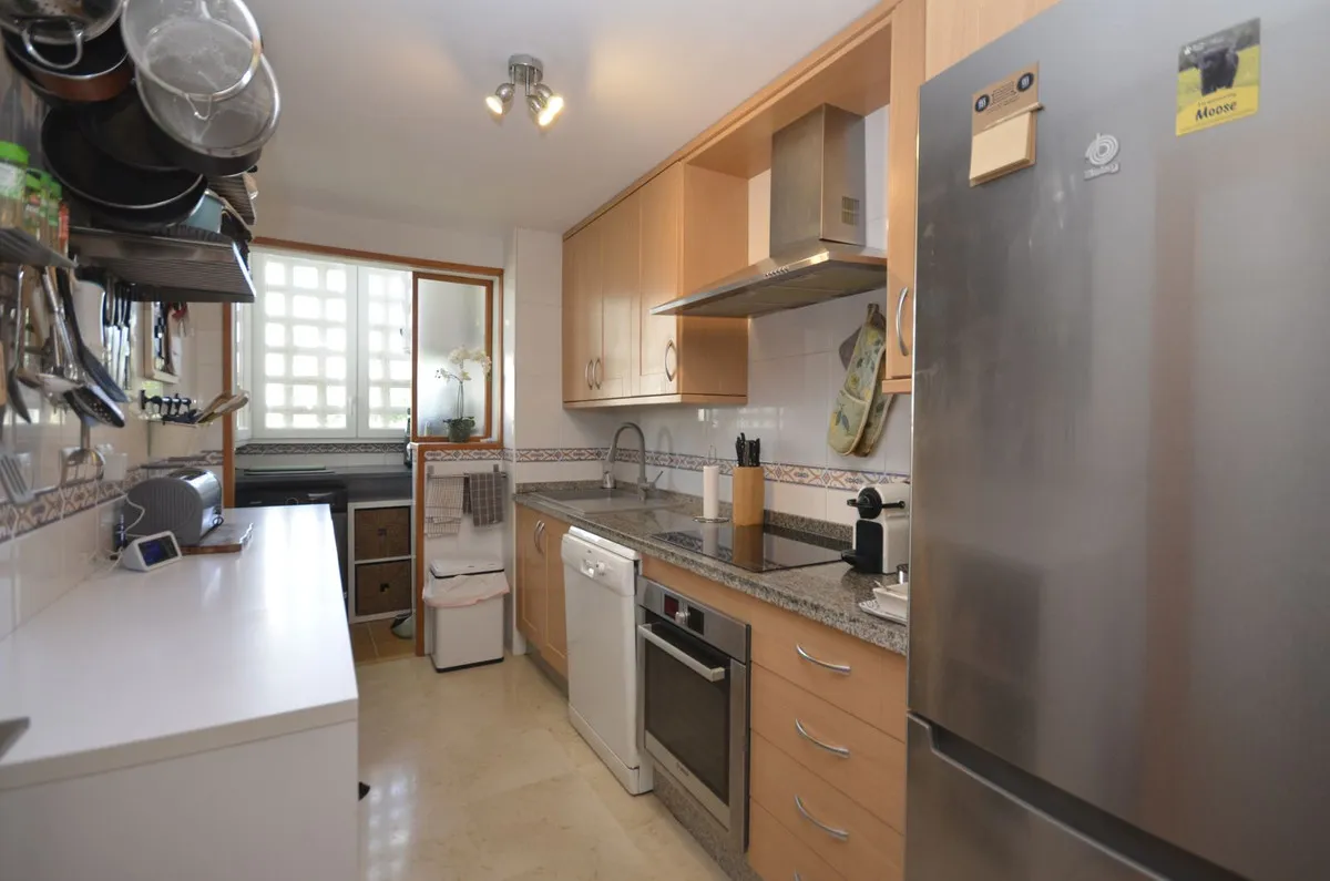 182c61eb-05f6-4ffa-838c-49f811e6b654