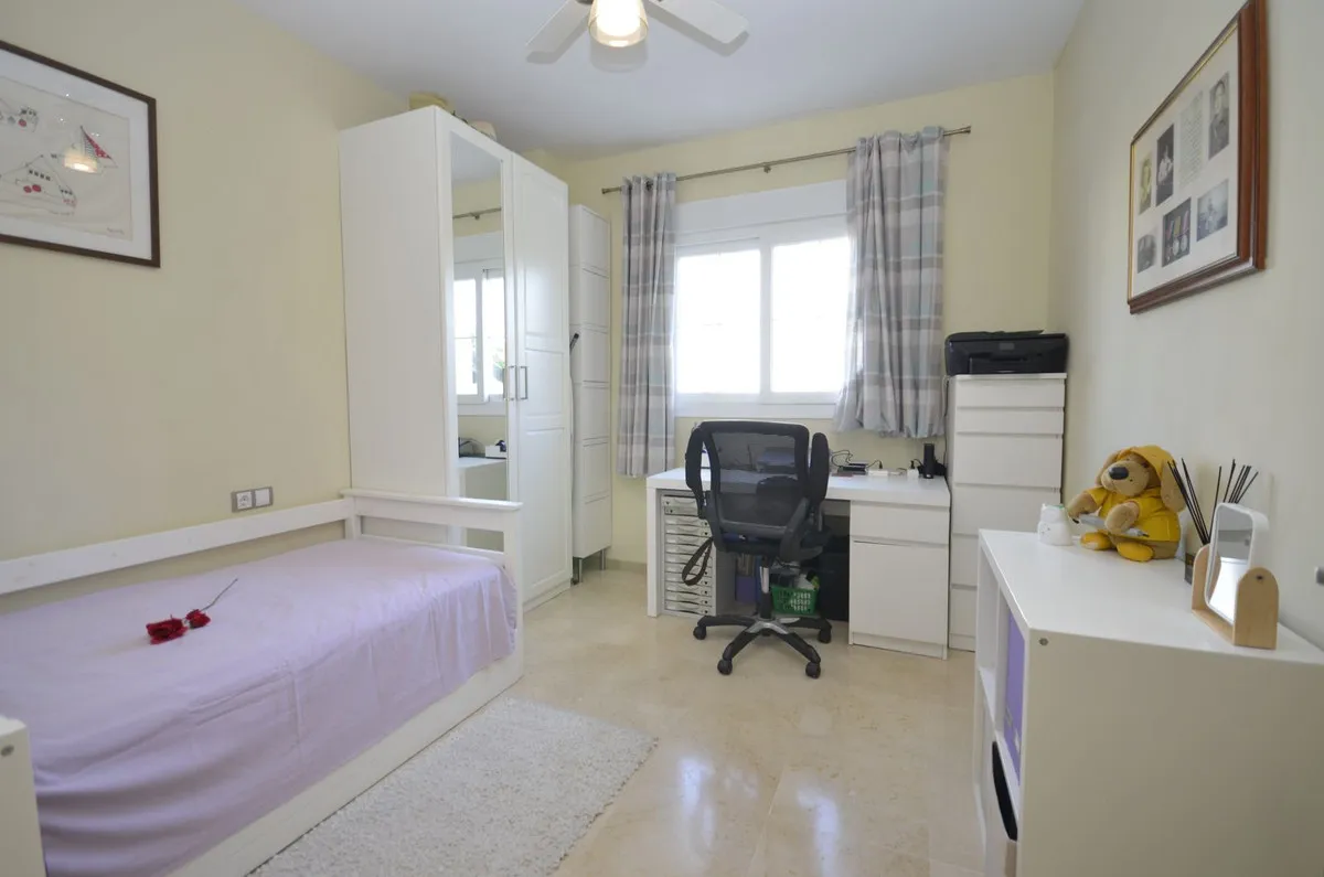 a4a811e1-e568-4ff2-b7b9-267da6bbee57