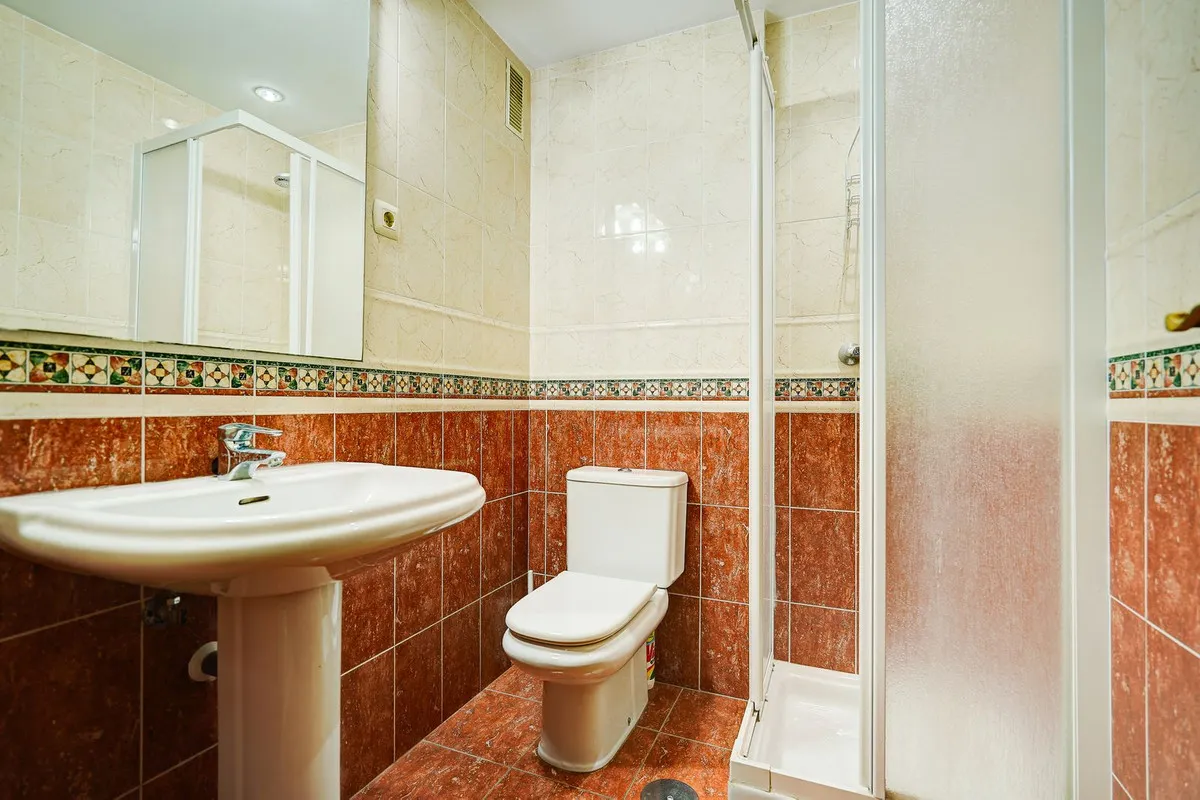 8e6e60e4-e2c6-4fd2-9f39-6359d1f632d0