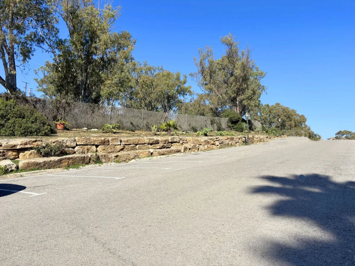 4d446a29-382b-496e-b1b6-1441abc52676