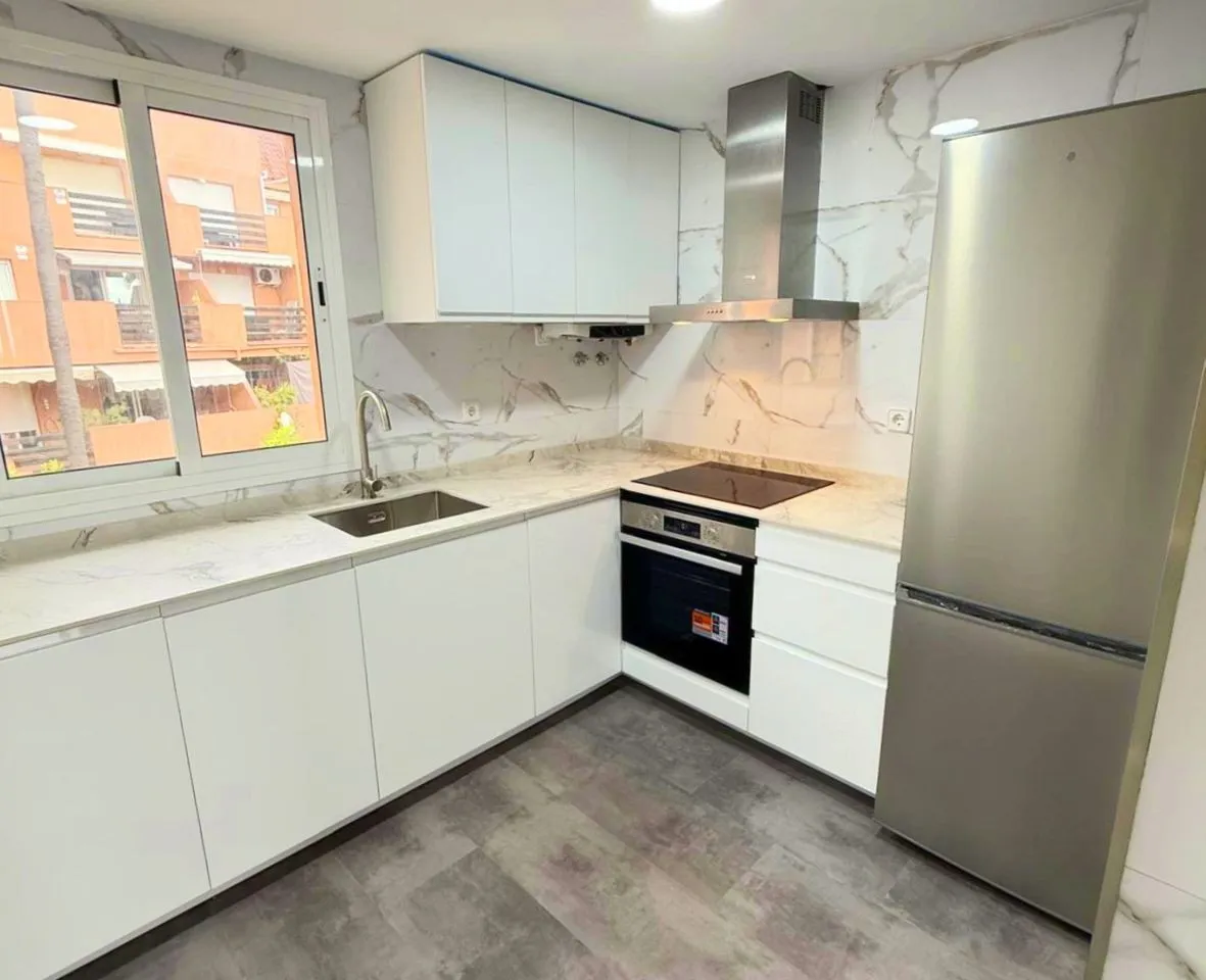 8b54529d-f4c3-4559-a7e9-3f304e066c22