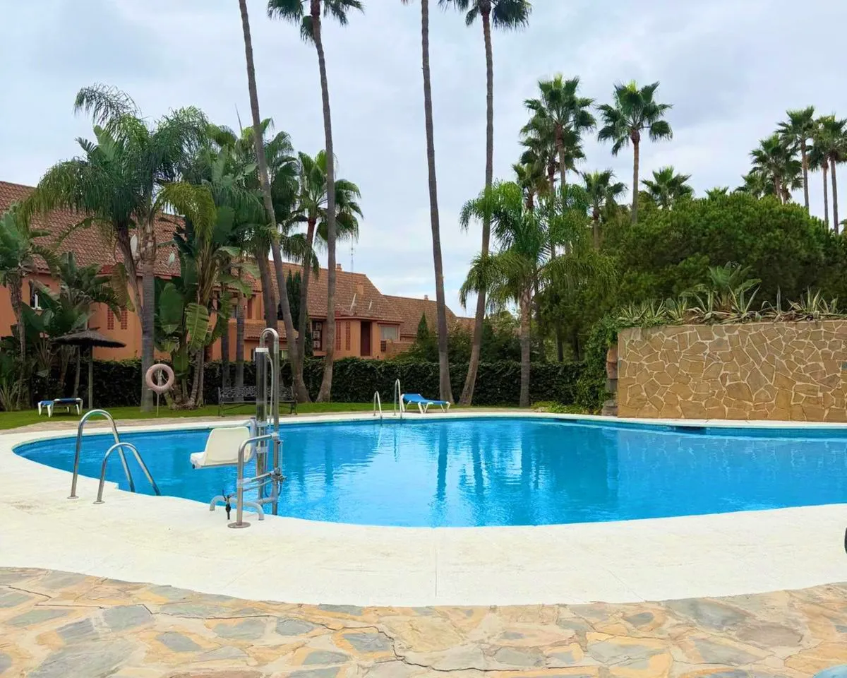 f657257f-17ba-4b9c-806c-7605f84217ec