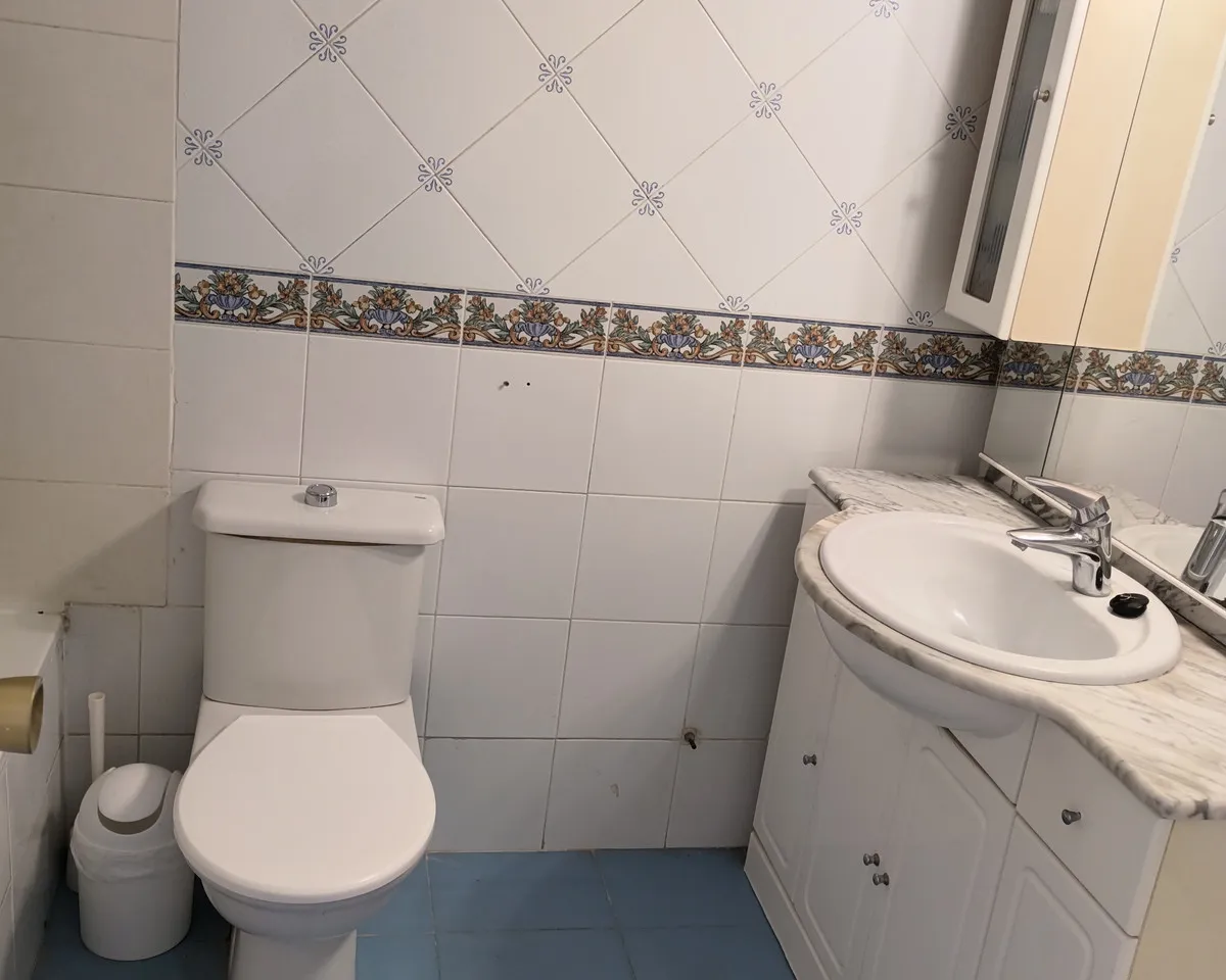 7e352277-769b-4e0d-8cef-c244304385e0