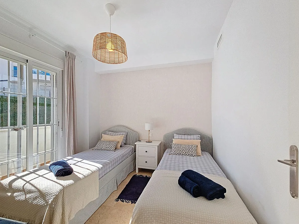 0867acc4-19f5-4798-9b77-bd3e84575fb6