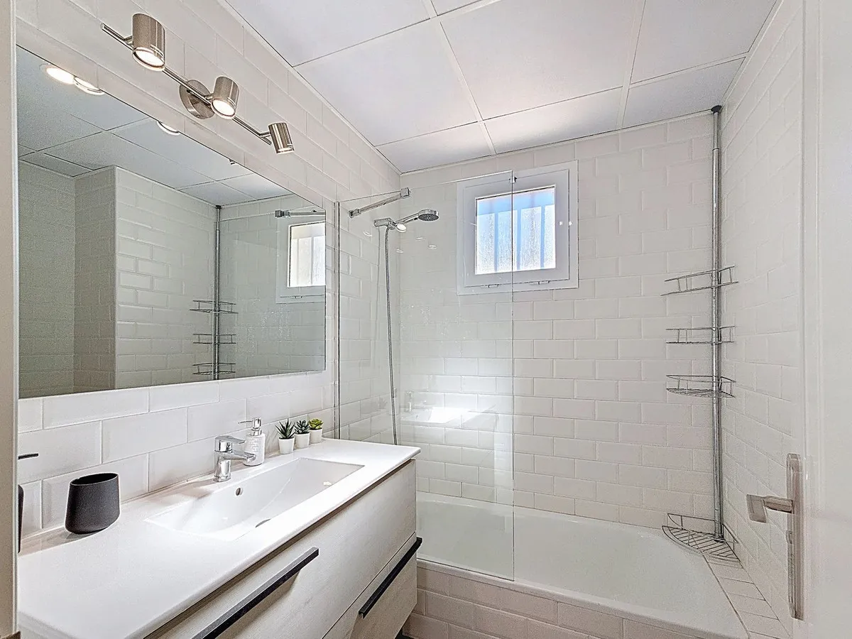 1debc621-6f28-45ca-9a5d-8e932f22292e