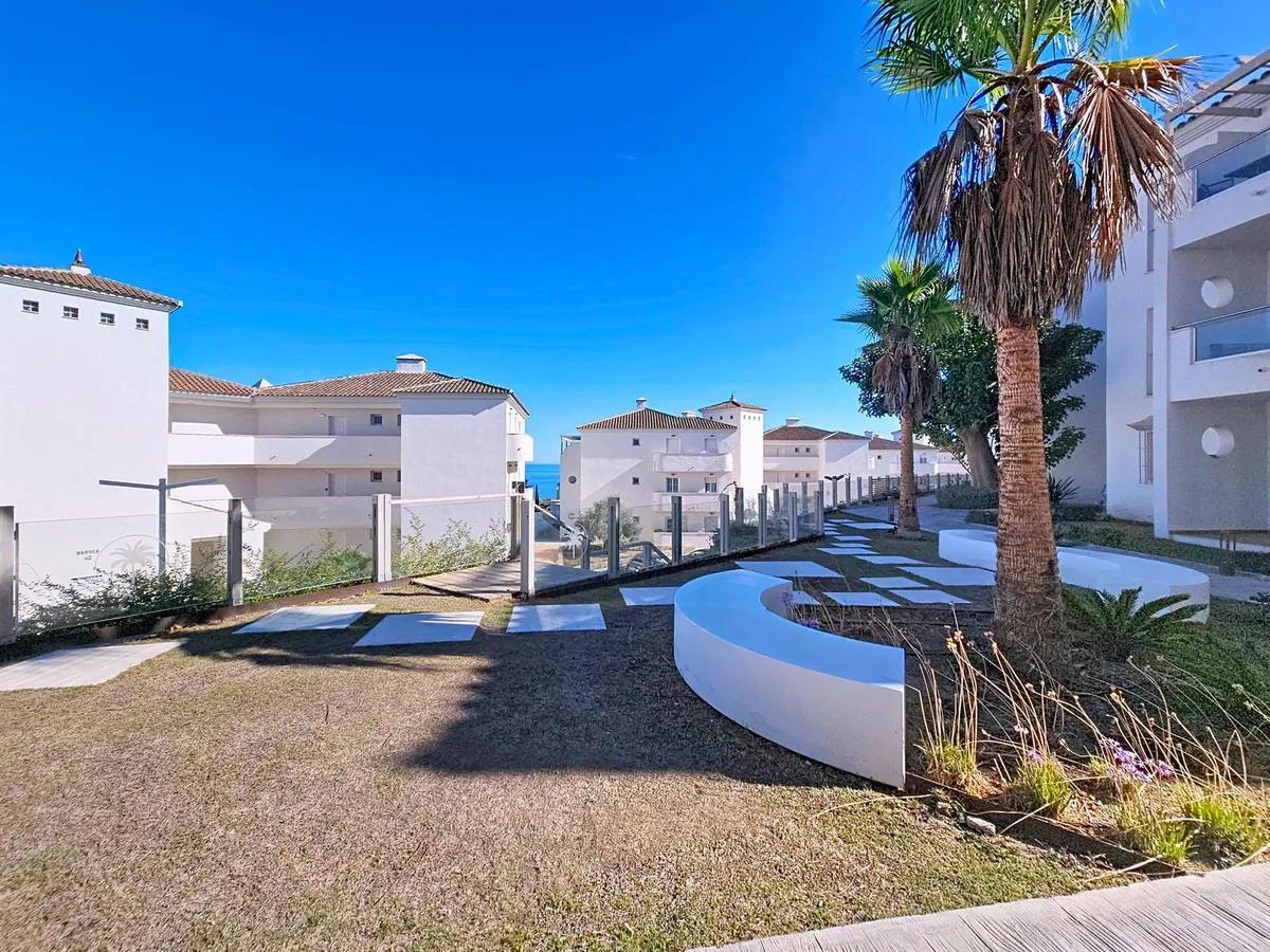 884b1411-8089-41fd-93ab-6c7ada9cf529