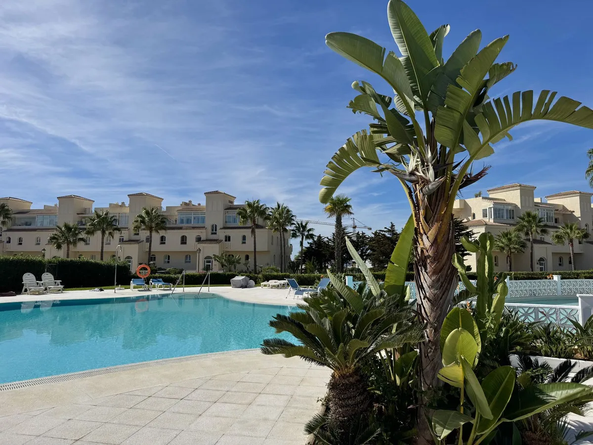 024d51a9-2f4b-44fb-8418-b8df1df6e3fa