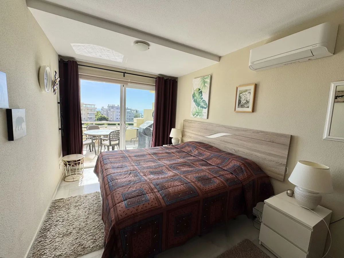 1c1176d5-3ce3-4ae7-a71b-d8f54e6ea0fc