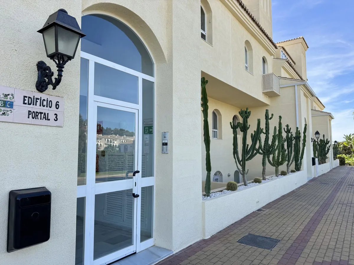 55c54662-dc9f-4174-a9c9-94042113b096