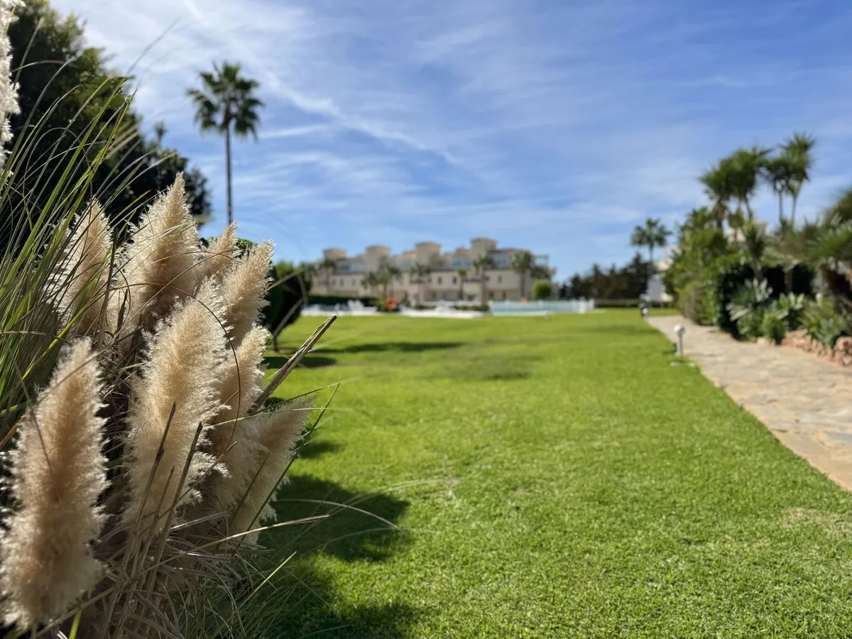 94a3a198-7eca-4419-a1a3-3892aaf9b911