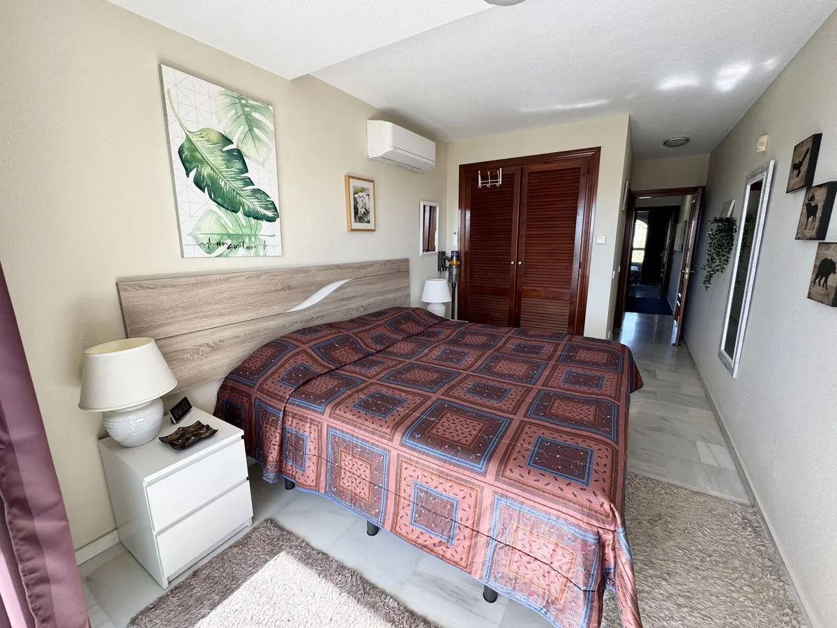 db729682-7b91-4587-8c04-8370f4272703