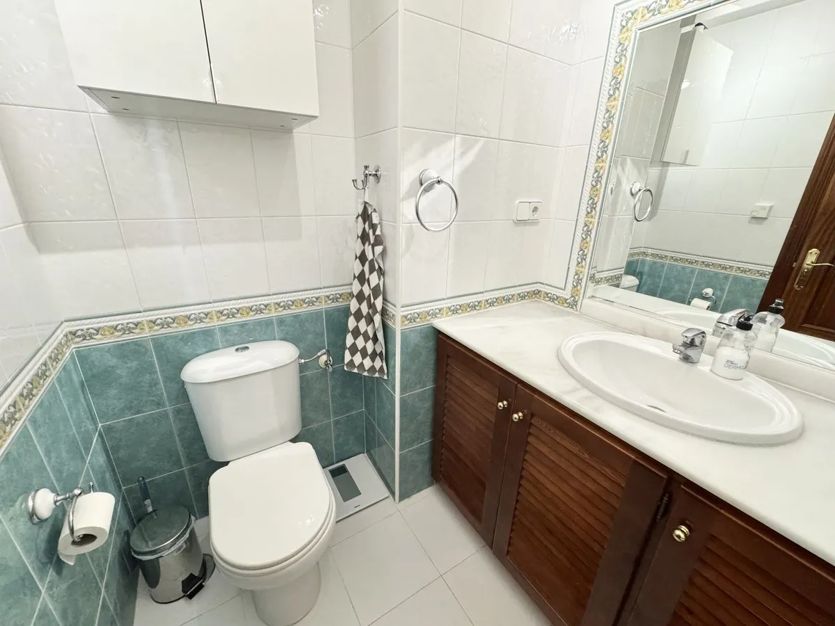 e074c01e-89b8-4ba0-9514-601b7ca6a898