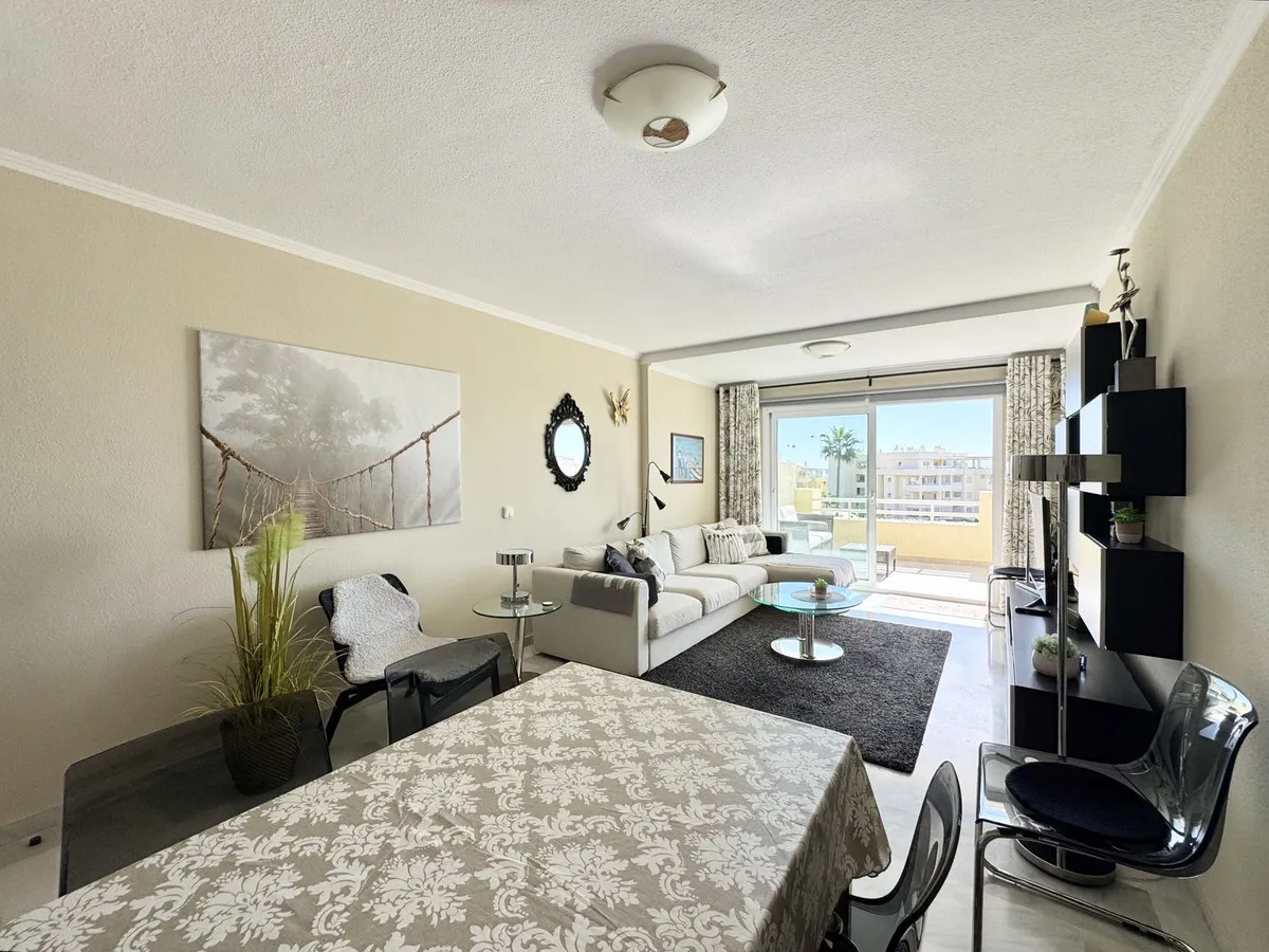 e4832f46-0deb-40fb-b51b-2f5db03f708f