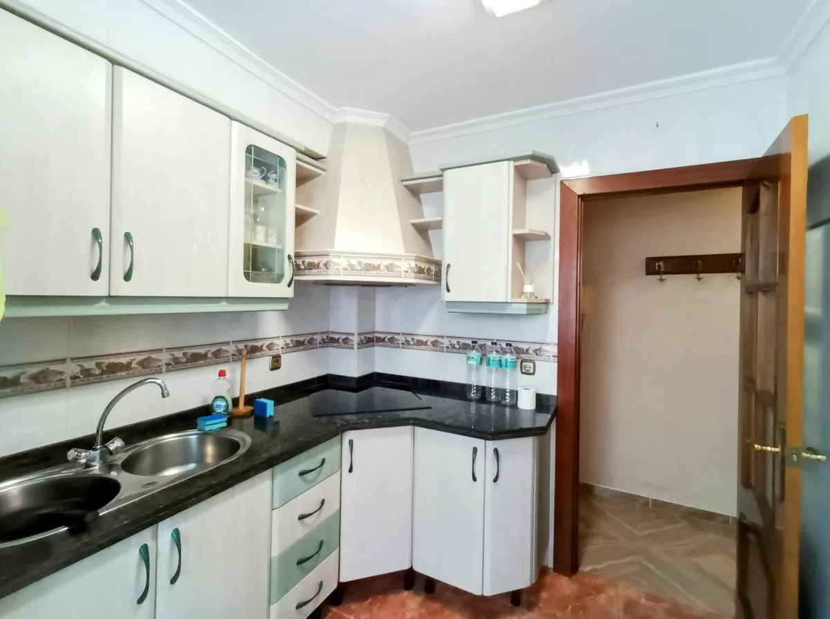 a36efdfa-b591-435f-8972-728ee867b237