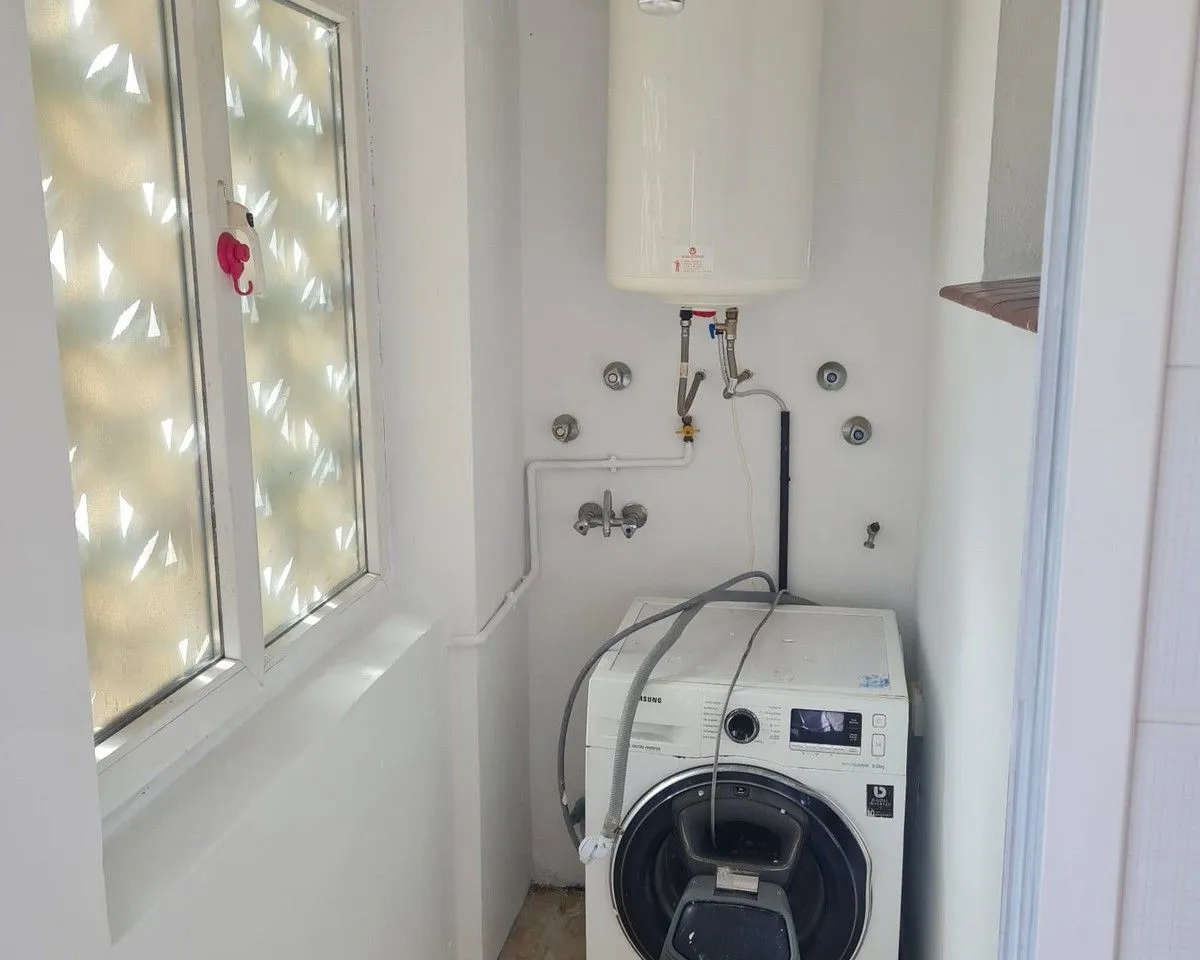 6370b589-5c61-48c3-aef0-d929e86d4017