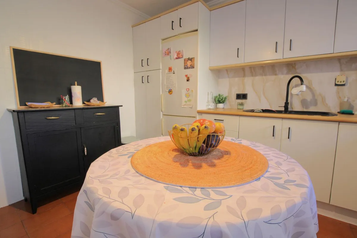 7ac7bfb2-71a9-4403-98e3-c8c8a63f5034