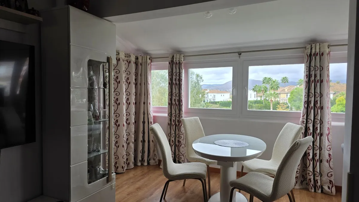 b1b29b6b-1831-4236-b131-e0f139813bdc