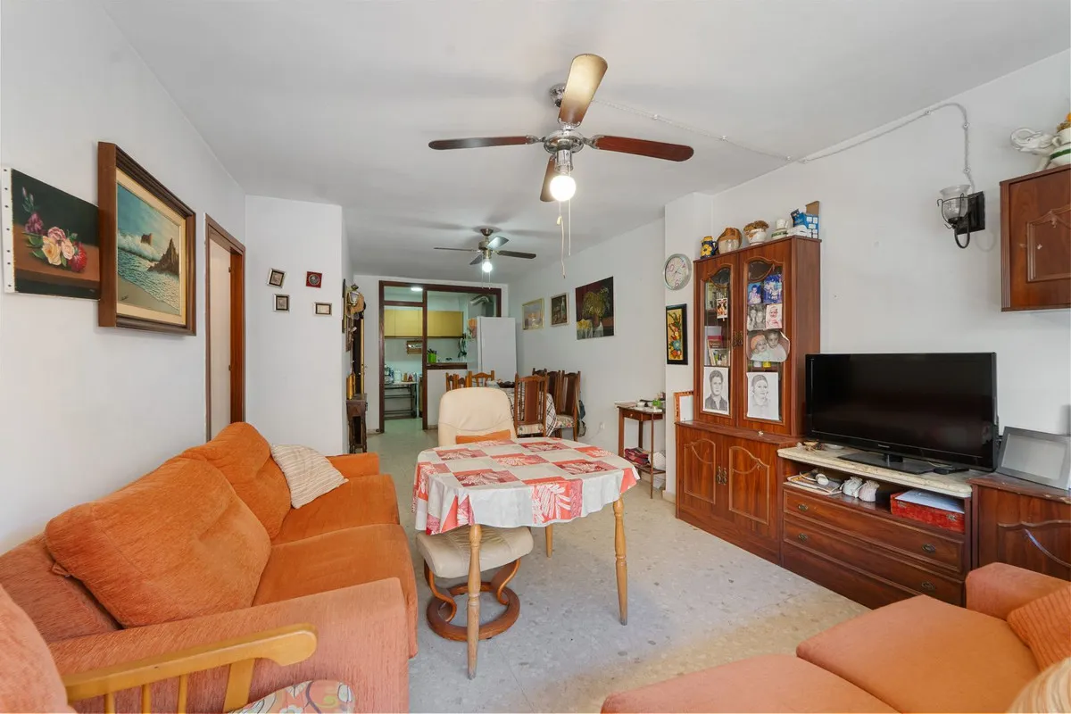 646b2dee-dc45-432d-aff5-71243984e64e