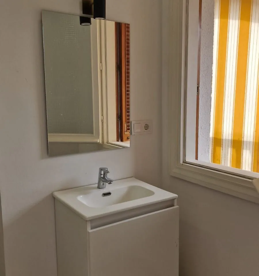 228c40e0-0033-4d3f-9796-9d21032a01e5