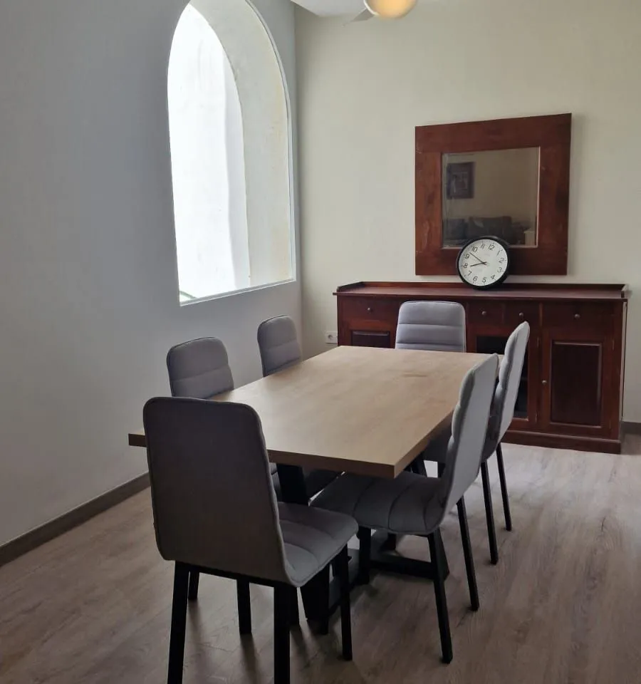 b9bb5c9f-1c30-47e6-90b2-50ef01b0e391