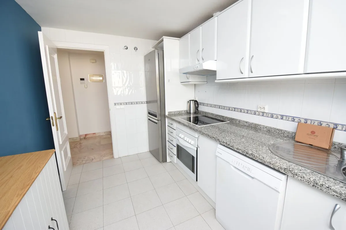 0aa9189f-aa9d-4808-90ee-cc9839b2b92c