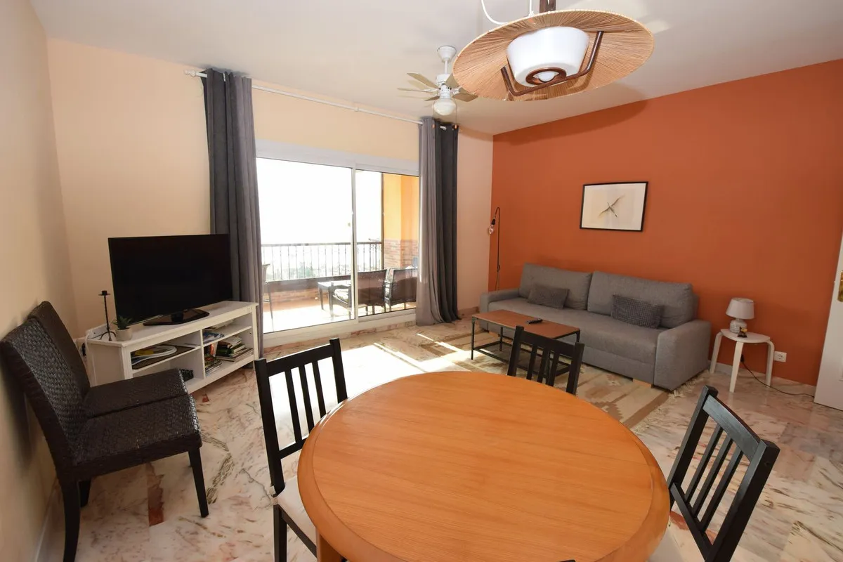 30606d87-937e-4d14-bd07-7819af02d1d1