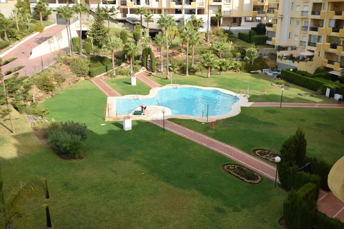 c5ad1994-e8b4-478c-ae2a-c9f1ef661f80