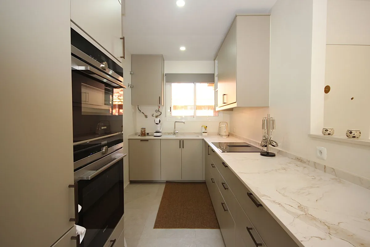 e591fecd-7b10-447c-b9df-6d9b6199a257